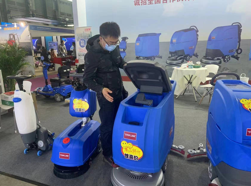 延庆坦洁洗地机公司致力于电动洗地机的生产、销售和服务百家